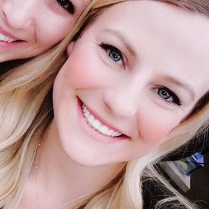 Meet your Posher, Charli